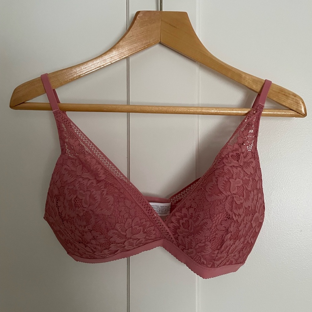 Knix Deep V Lace Bra